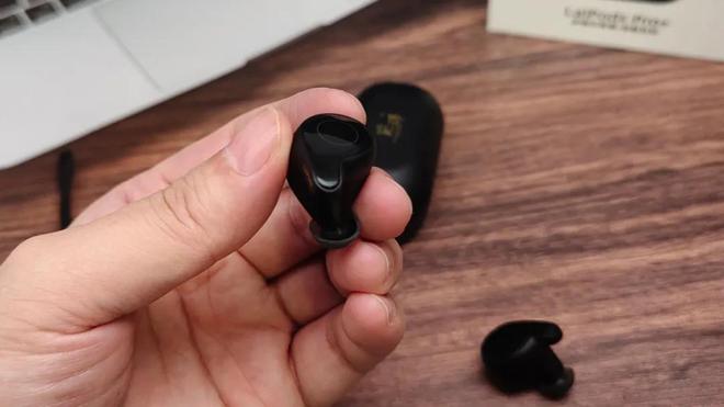 私密时光：降噪耳机的真正救星凯发app网站喧嚣都市中的(图5)